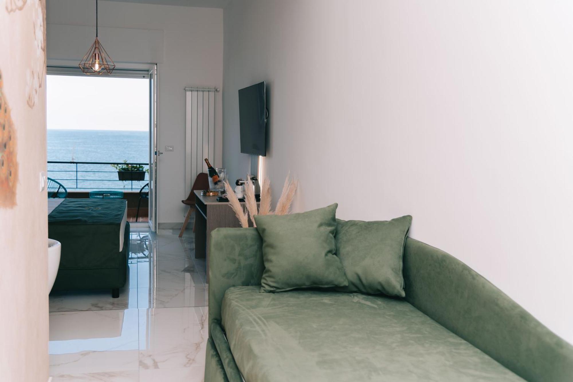 Frontemare Suite Castellammare di Stabia Habitación foto
